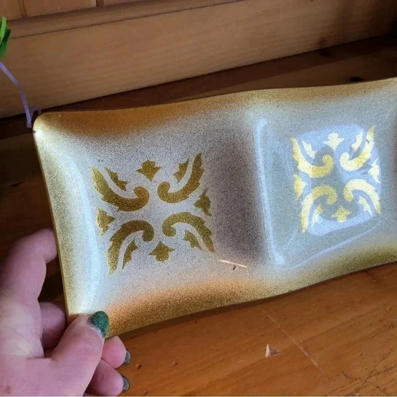 1950’s Talbot Glass Company Gold Tray - Picture 3 of 10